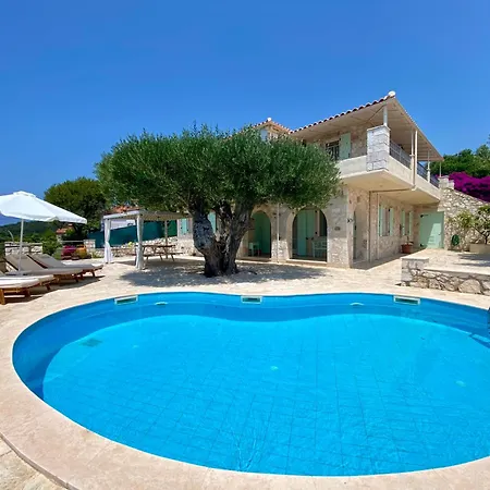 Federico Appartement Khalikerí